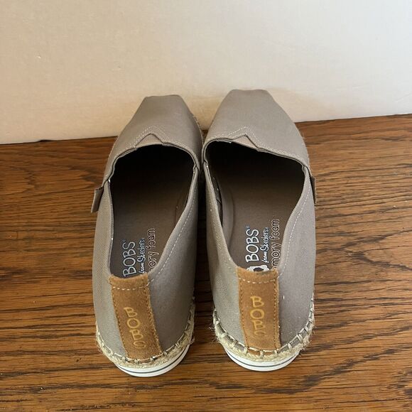 Bobs Skechers Women's 8.5 Slip-on Shoes Breeze New Discovery Memory Foam Taupe - Picture 4 of 8